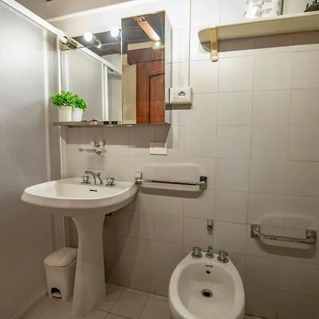 Mamo - Borgo San Jacopo * Florenz